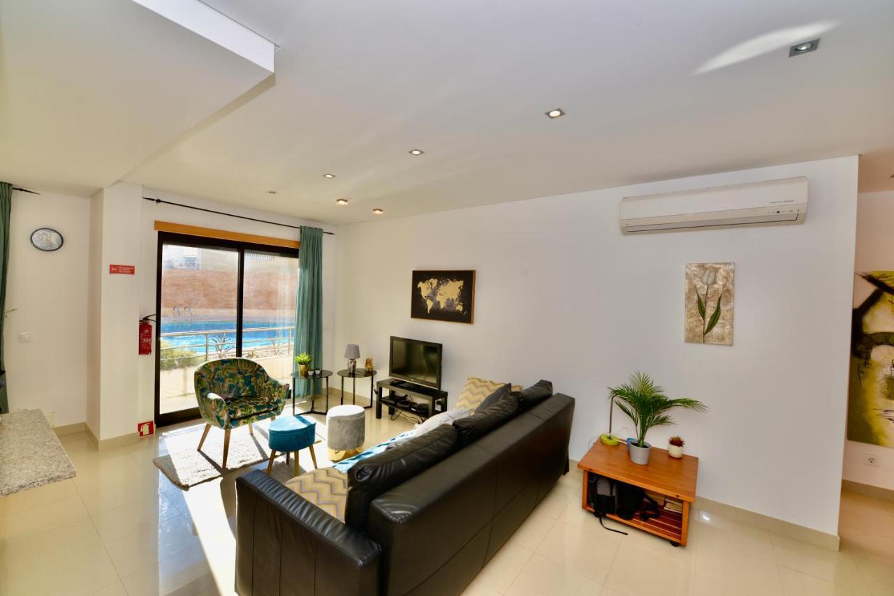 Silver - Apartment For 4 Guests 150M From Beach São Martinho do Porto Exteriör bild