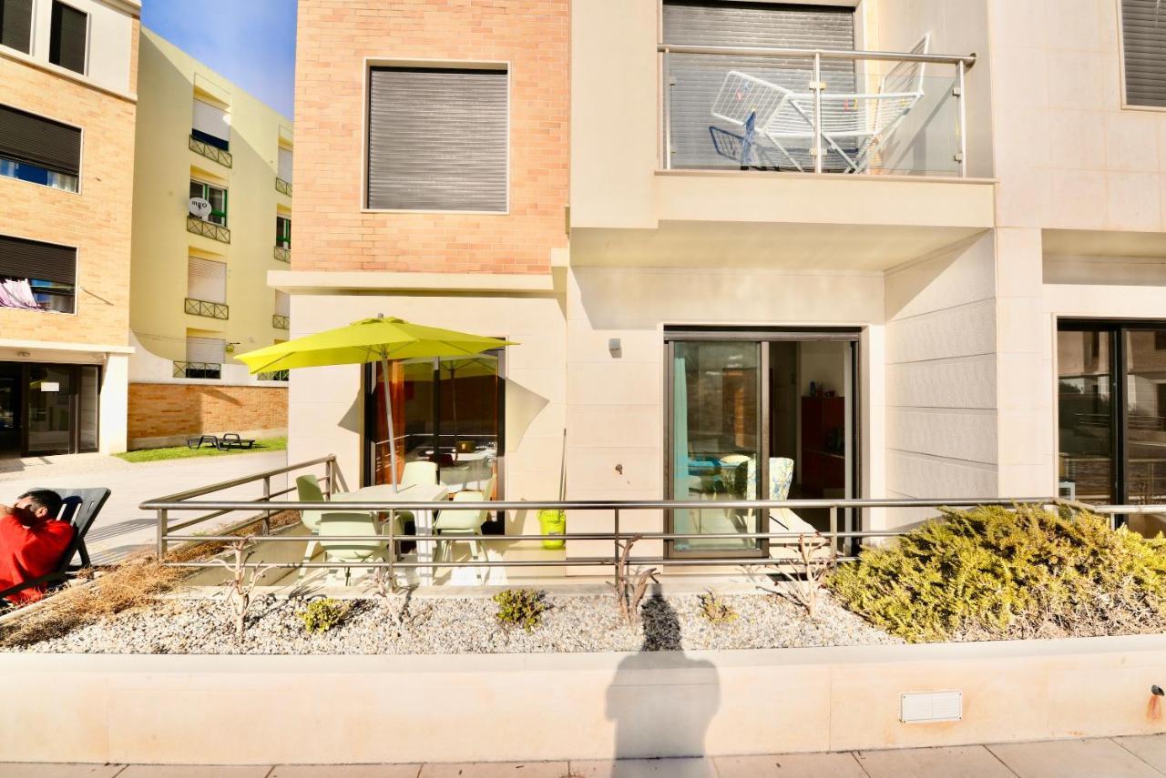 Silver - Apartment For 4 Guests 150M From Beach São Martinho do Porto Exteriör bild